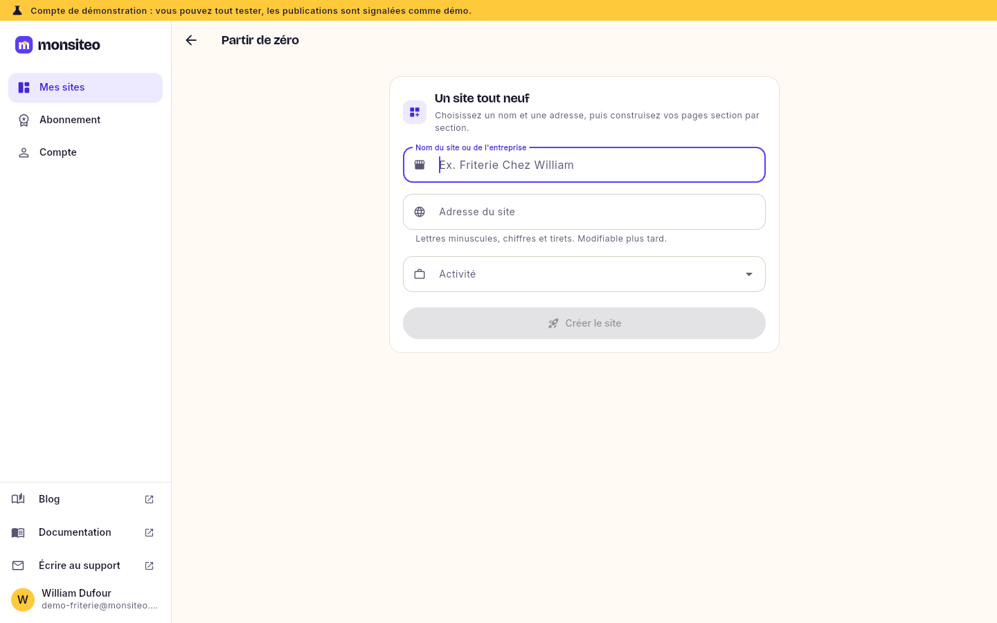 Création d'un site vide : un nom, une activité, une adresse.